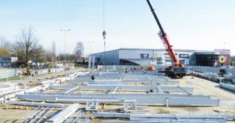 przygotowanie do wznoszenia konstrukcji stalowej-hala handlowa, w konstrukcji stalowej, generalne wykonawstwo CoBouw Polska, Szczecin